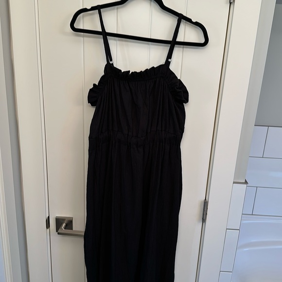 Black ruffle maxi dress - Picture 1 of 2